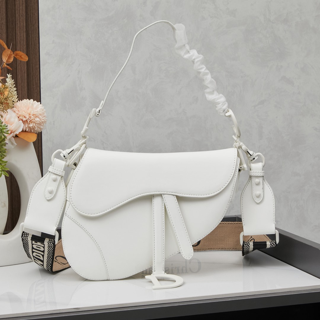 D Inspired Womens Bag Saddle Bag - Gorchic - $138.99