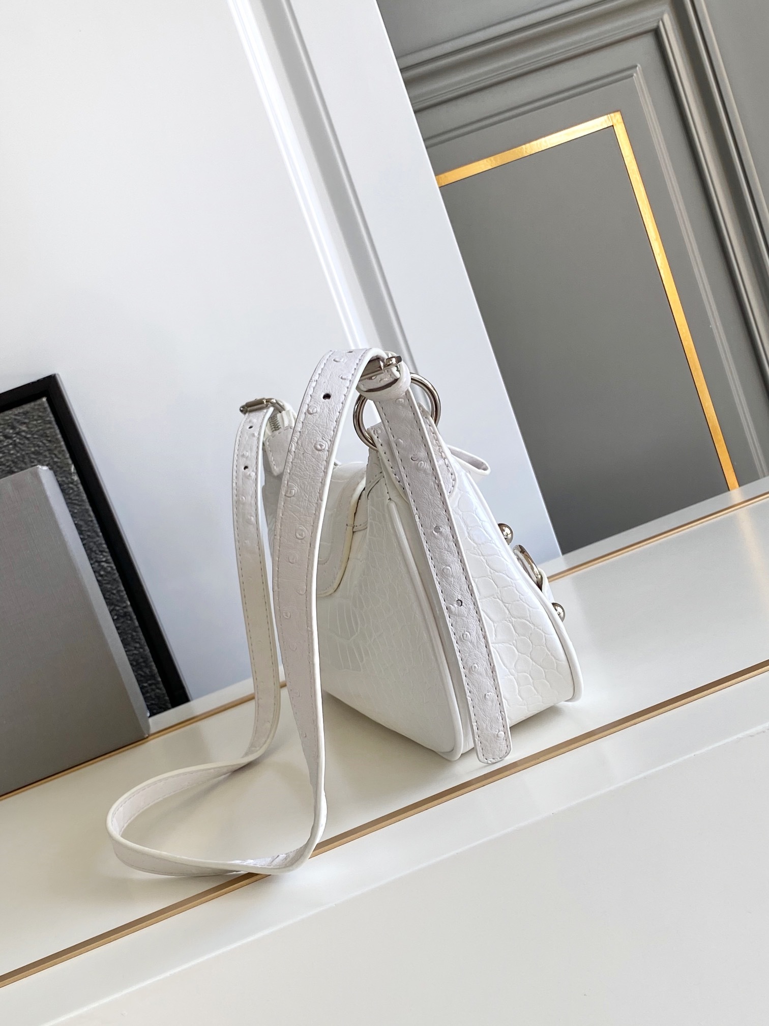 Hourglass iconic Essex small shoulder bag White Jacquard - Bag - Gorchic - $149.99