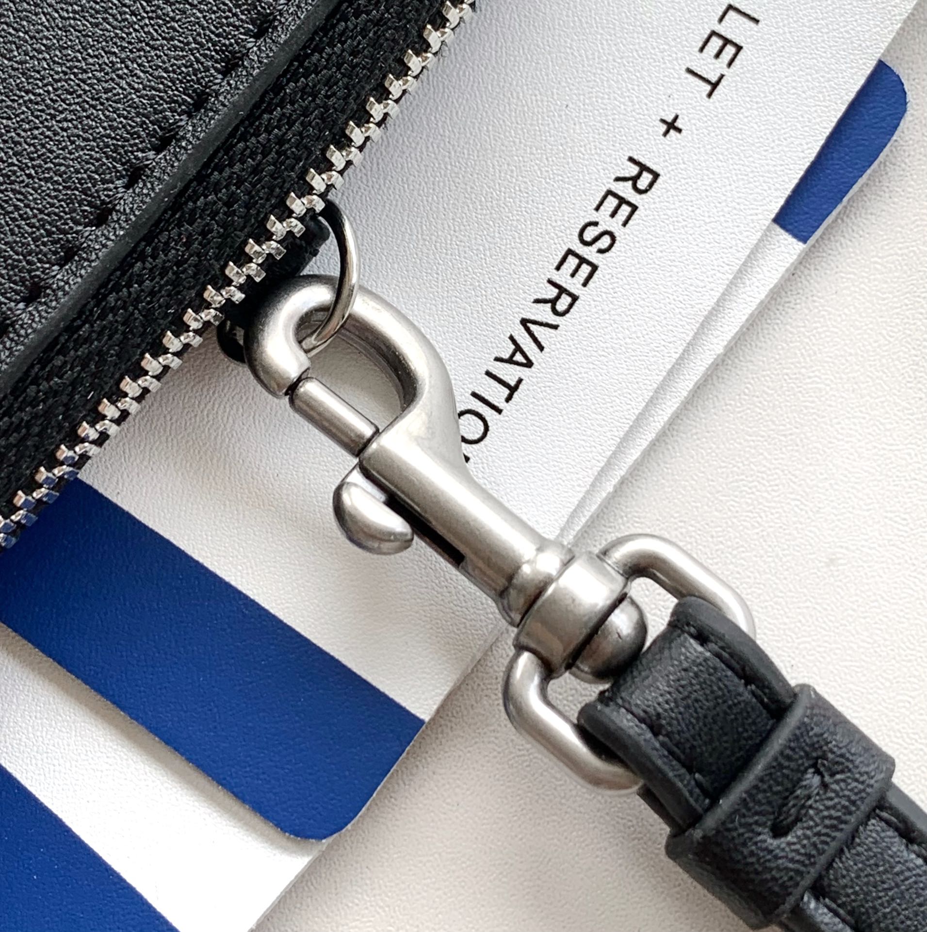 Hourglass iconic Men's Red Passport Long Wallet 1 Ticket - Bag - Gorchic - $139.99