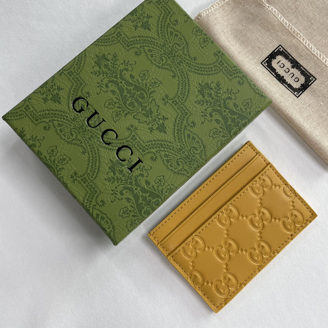 Double-G GG rubber-effect card case yellow-wallet - Gorchic - $35.99