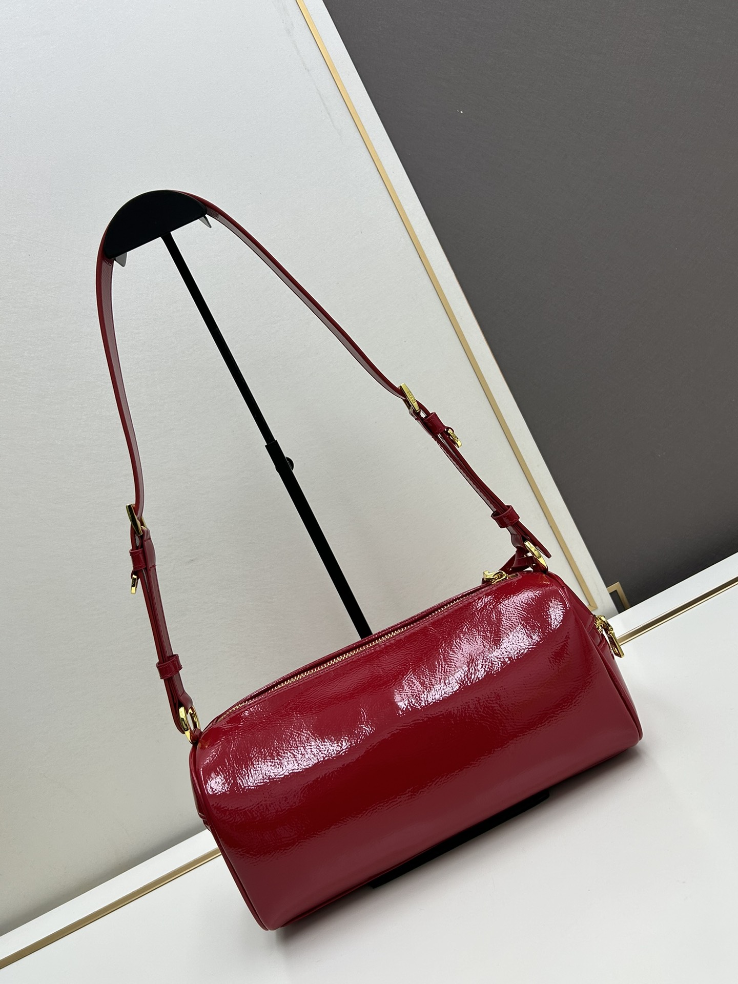 Saffiano texture Aimée Suede Shoulder Red Bag - Gorchic - $186.99