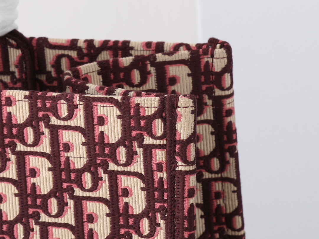 D Inspired Book Tote - Large - Bag - Gorchic - $169.99