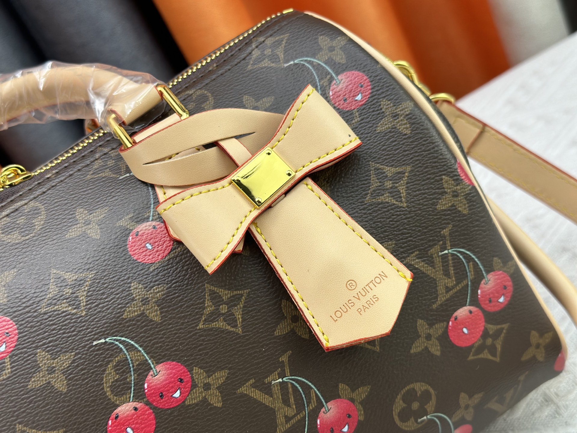 Designer Monogram x Murakami  x TM Speedy Bandoulière 25 & Speedy 30 Bag - Gorchic - $126.99