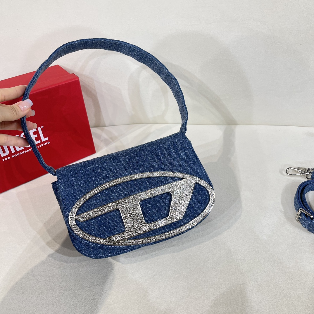 1DR Shoulder Bag - Gorchic - $98.99