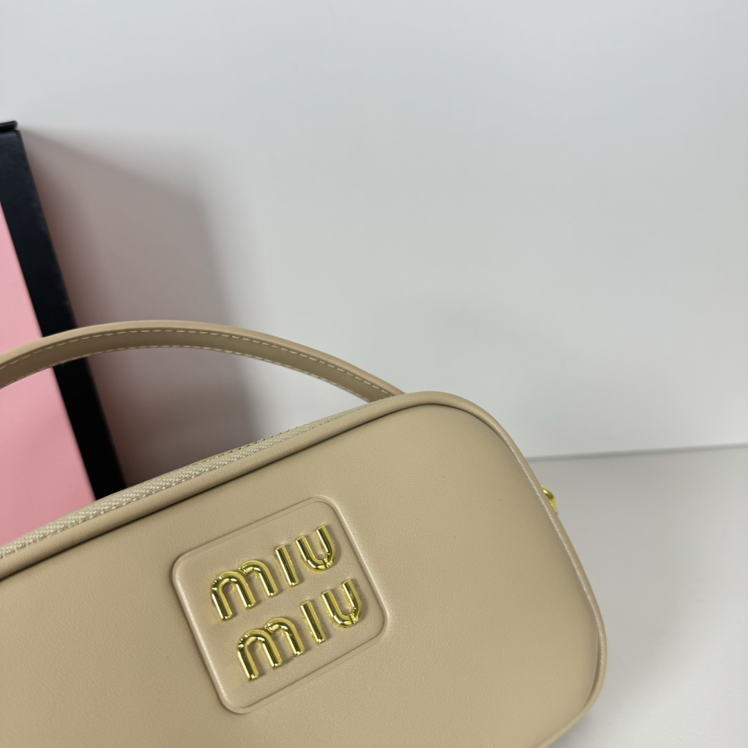 MU Leather Shoulder Bag - Gorchic - $109.99