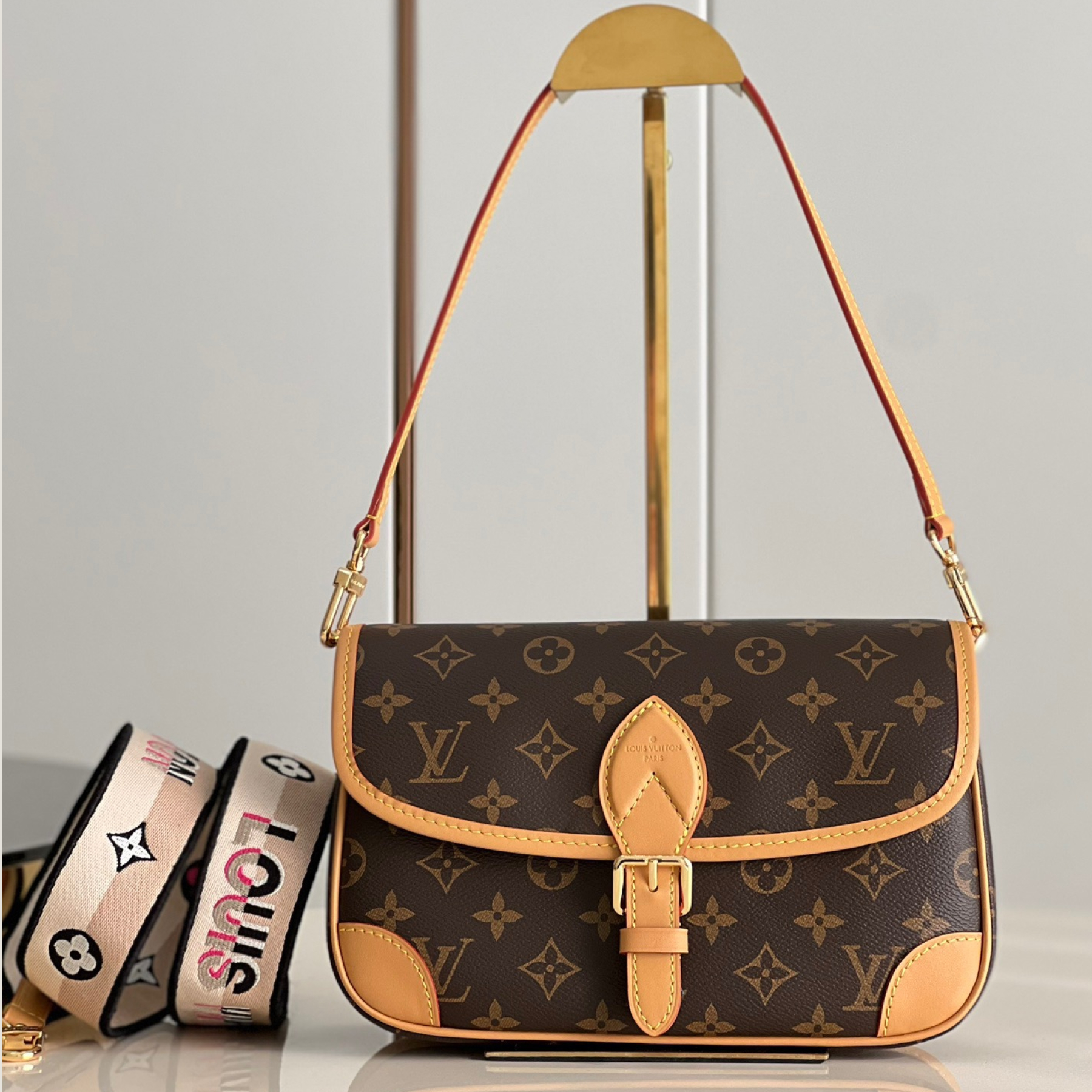 Designer Monogram Diane NM Handbag Monogram Canvas - Bag - Gorchic - $124.99
