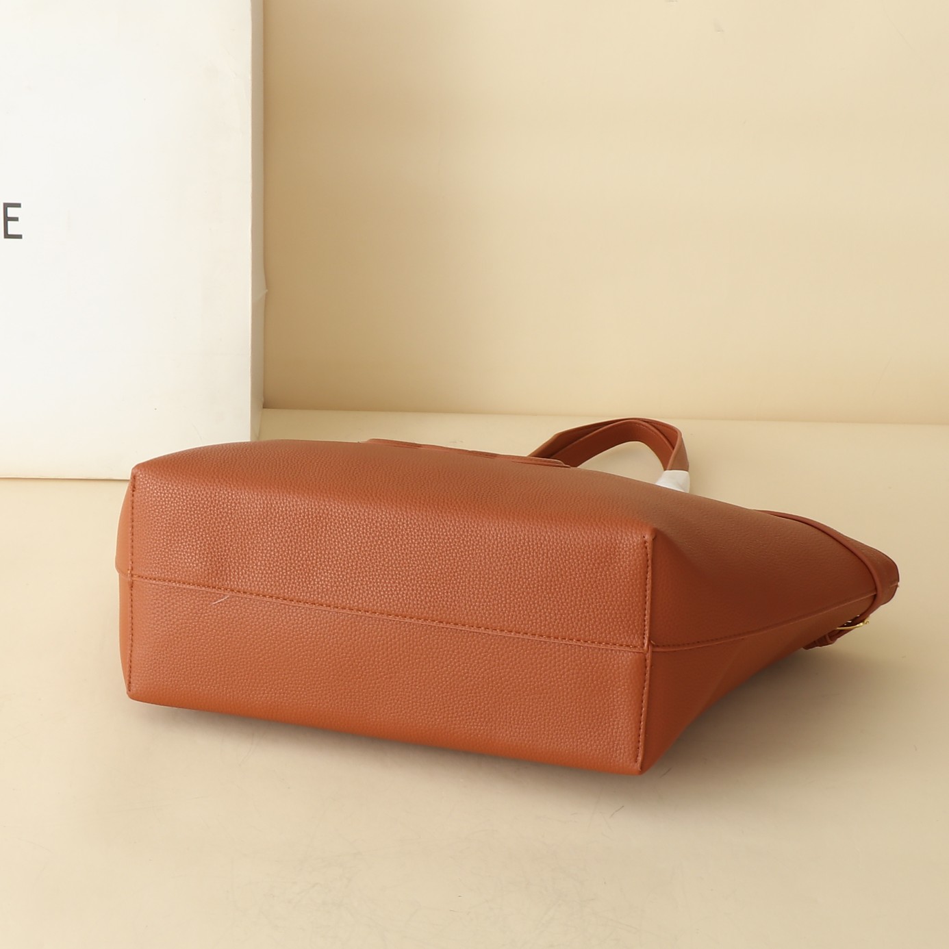 CL Cabas Aniais Tote bag Brown - Bag - Gorchic - $120.99