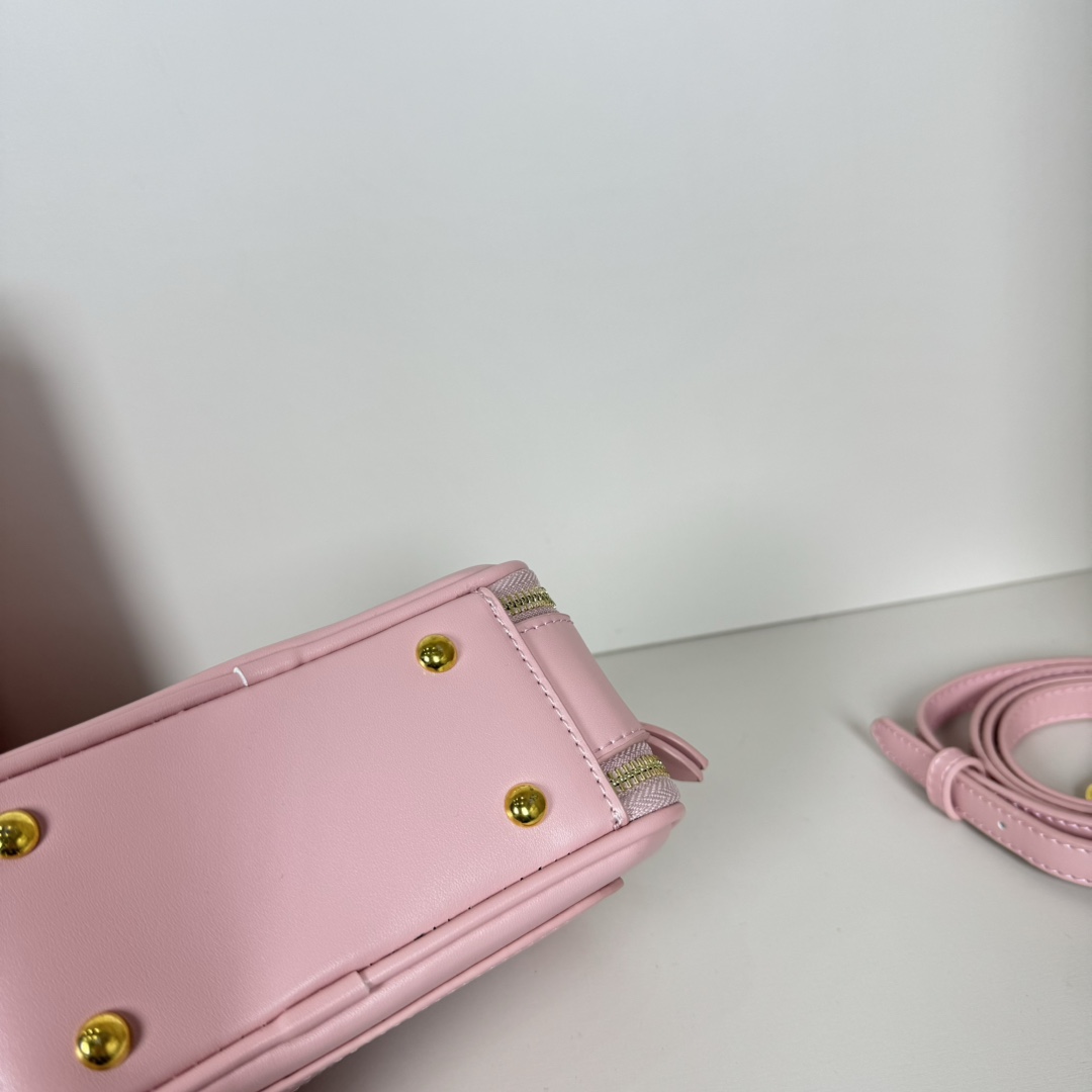 MU Leather Shoulder Bag - Gorchic - $109.99