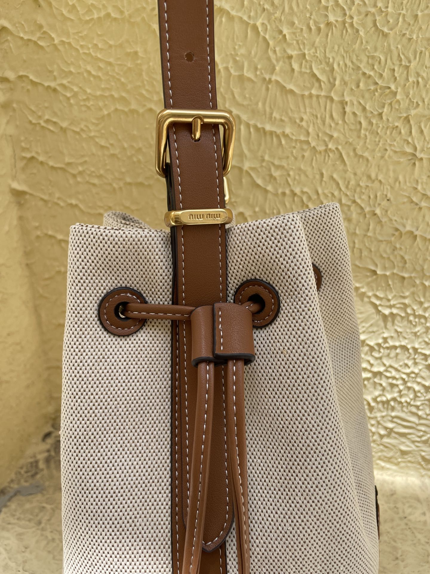 MU Leather bucket bag-White - Bag - Gorchic - $119.99