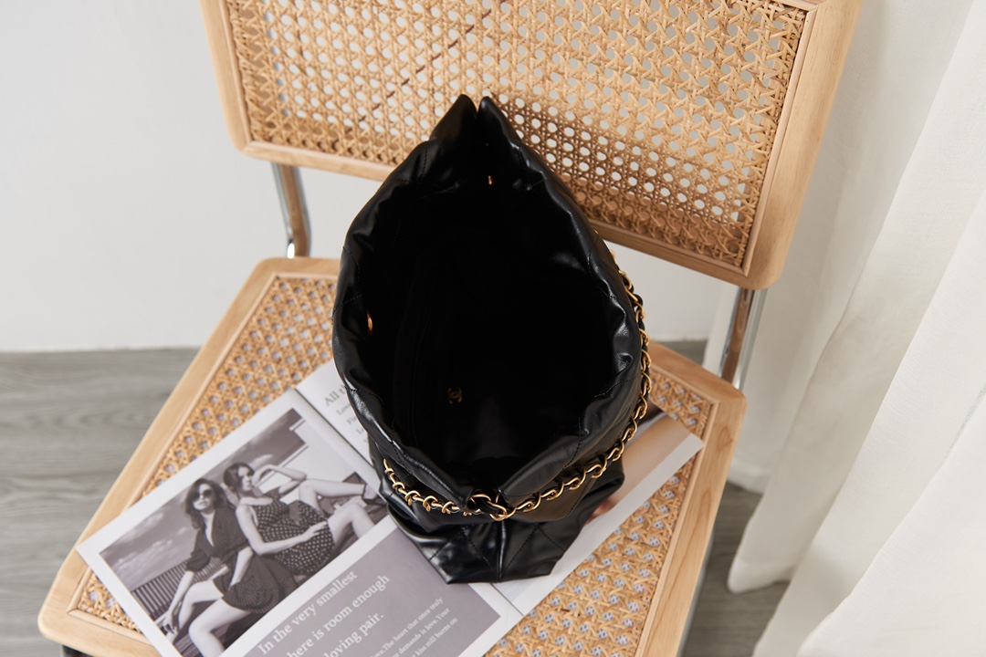 CC Inspired 22 HANDBAG Shiny Calfskin & Gold-Tone Black Bag - Gorchic - $153.99