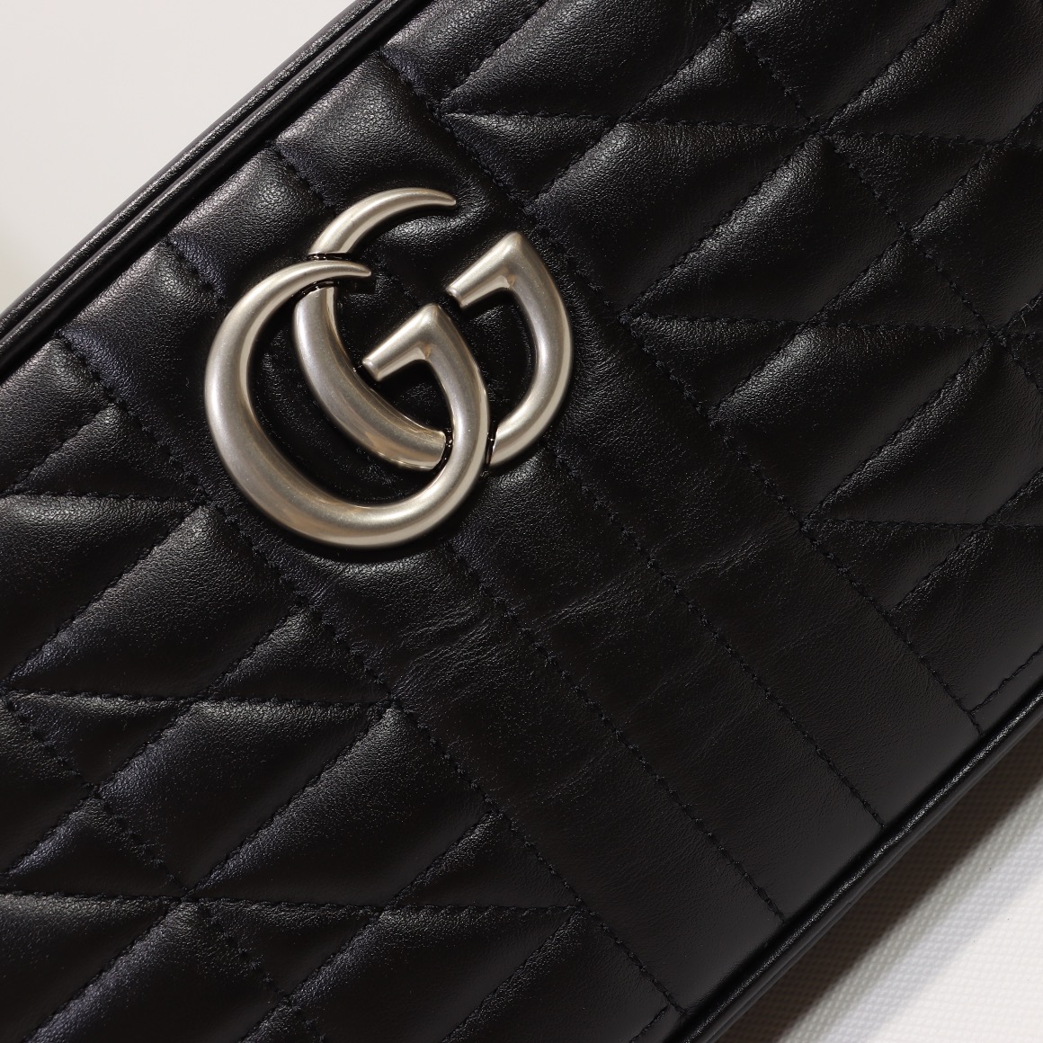 Double-G GG Marmont Chain Shoulder Bag - Gorchic - $106.99