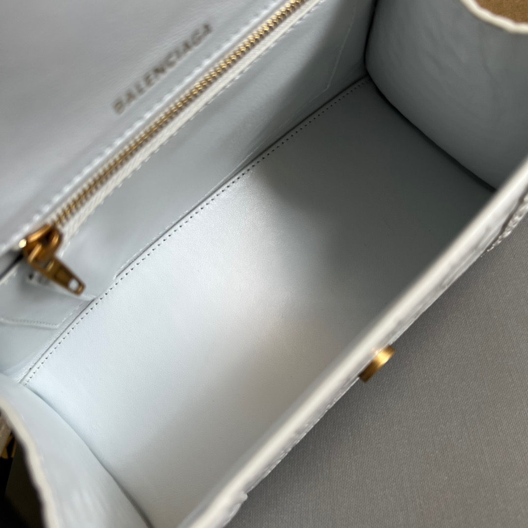 Hourglass iconic HOURGLASS HANDBAG - Bag - Gorchic - $141.99