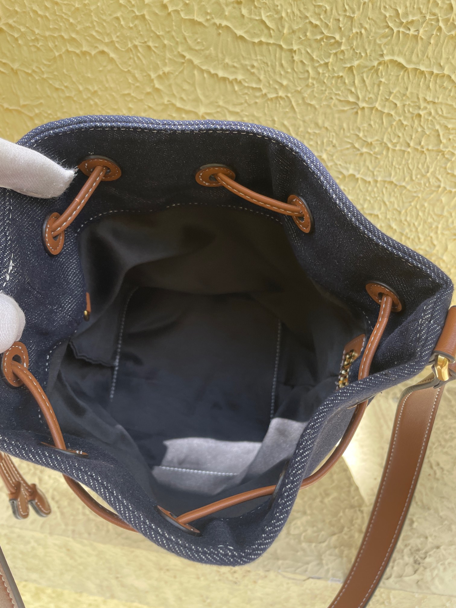 MU Leather bucket bag-Black - Bag - Gorchic - $119.99