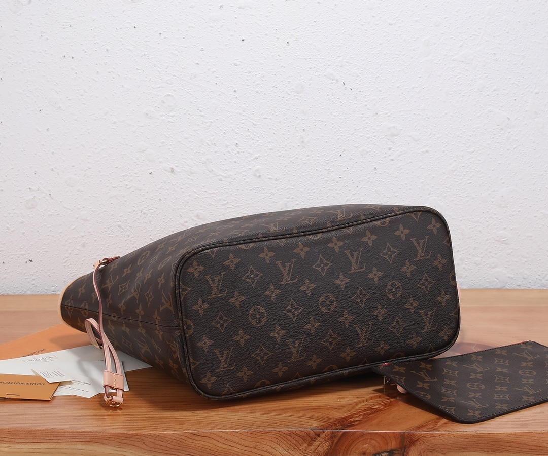 Designer Monogram Neverfull MM Classic Bag - Gorchic - $110.99