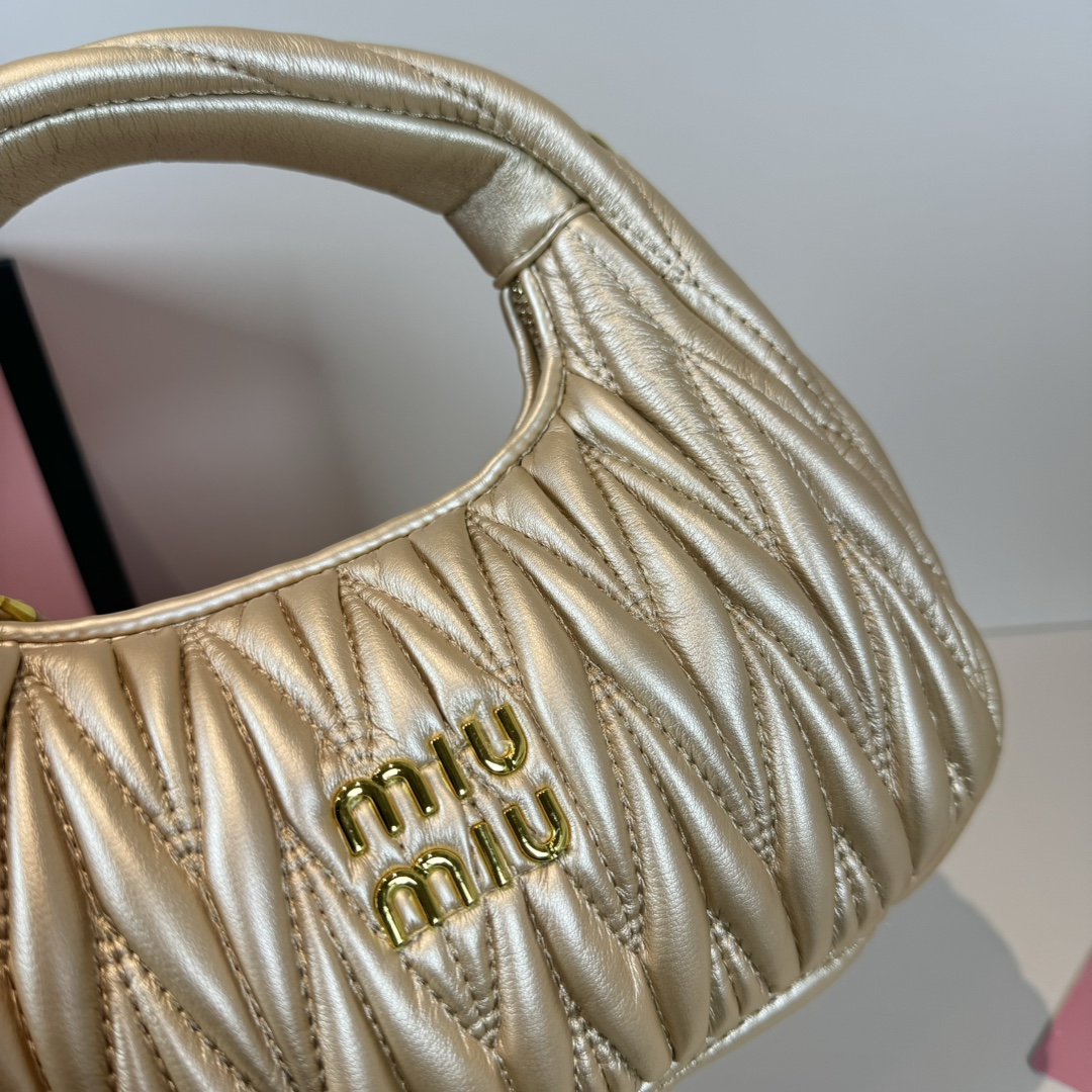 MU Wander matelassé nappa leather hobo bag handbag - Bag - Gorchic - $114.99