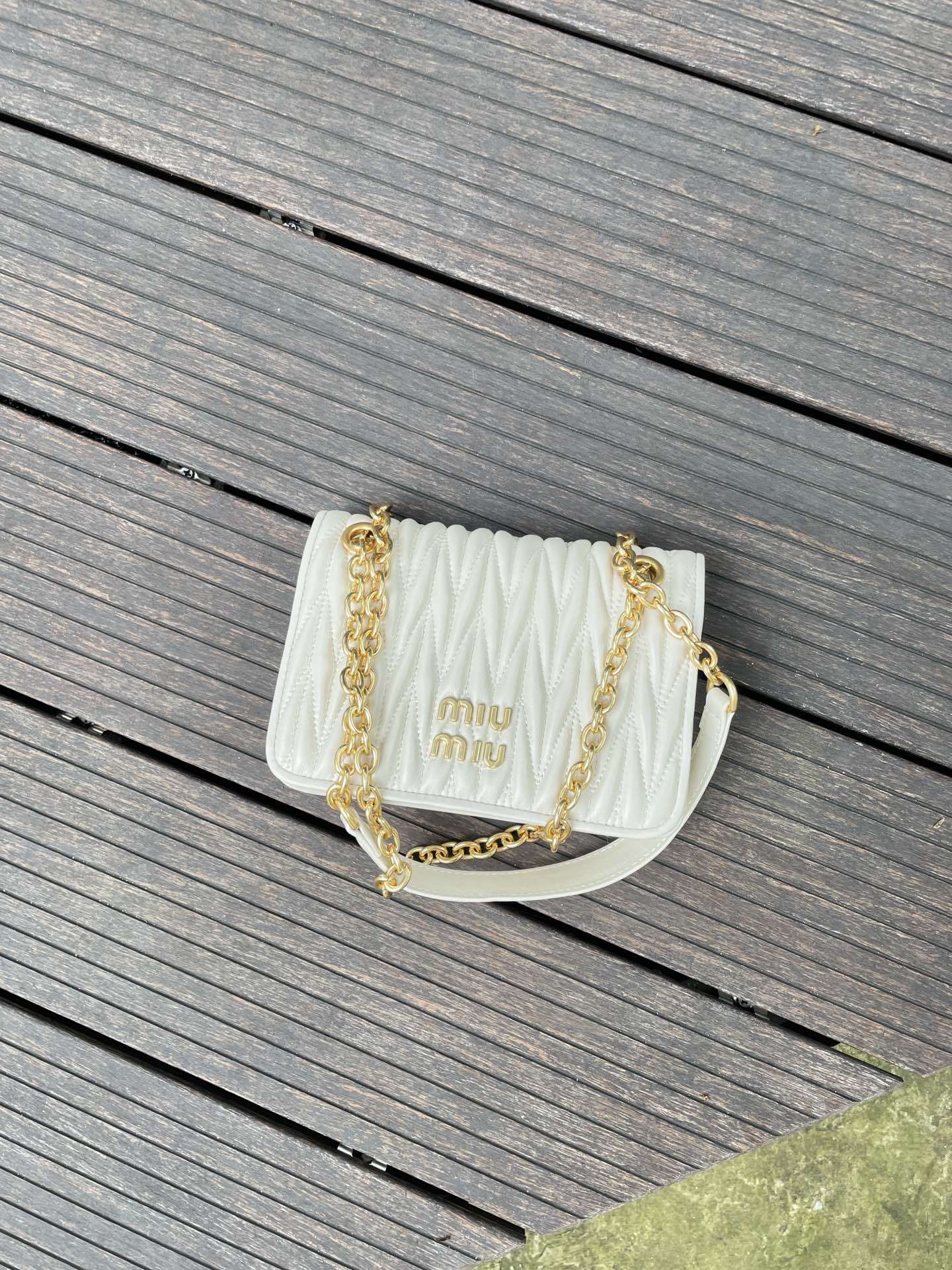 MU Matelassé nappa leather mini bag White - Bag - Gorchic - $117.99