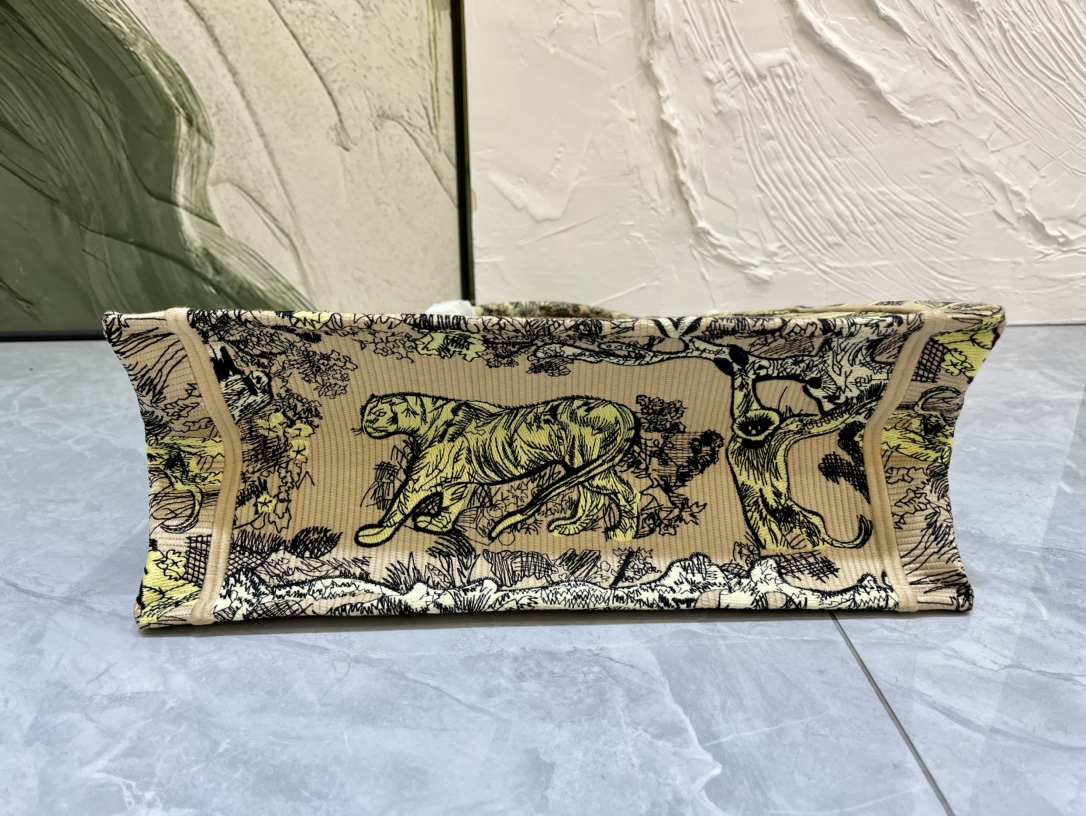 D Inspired Book Tote - Large - Bag - Gorchic - $176.99