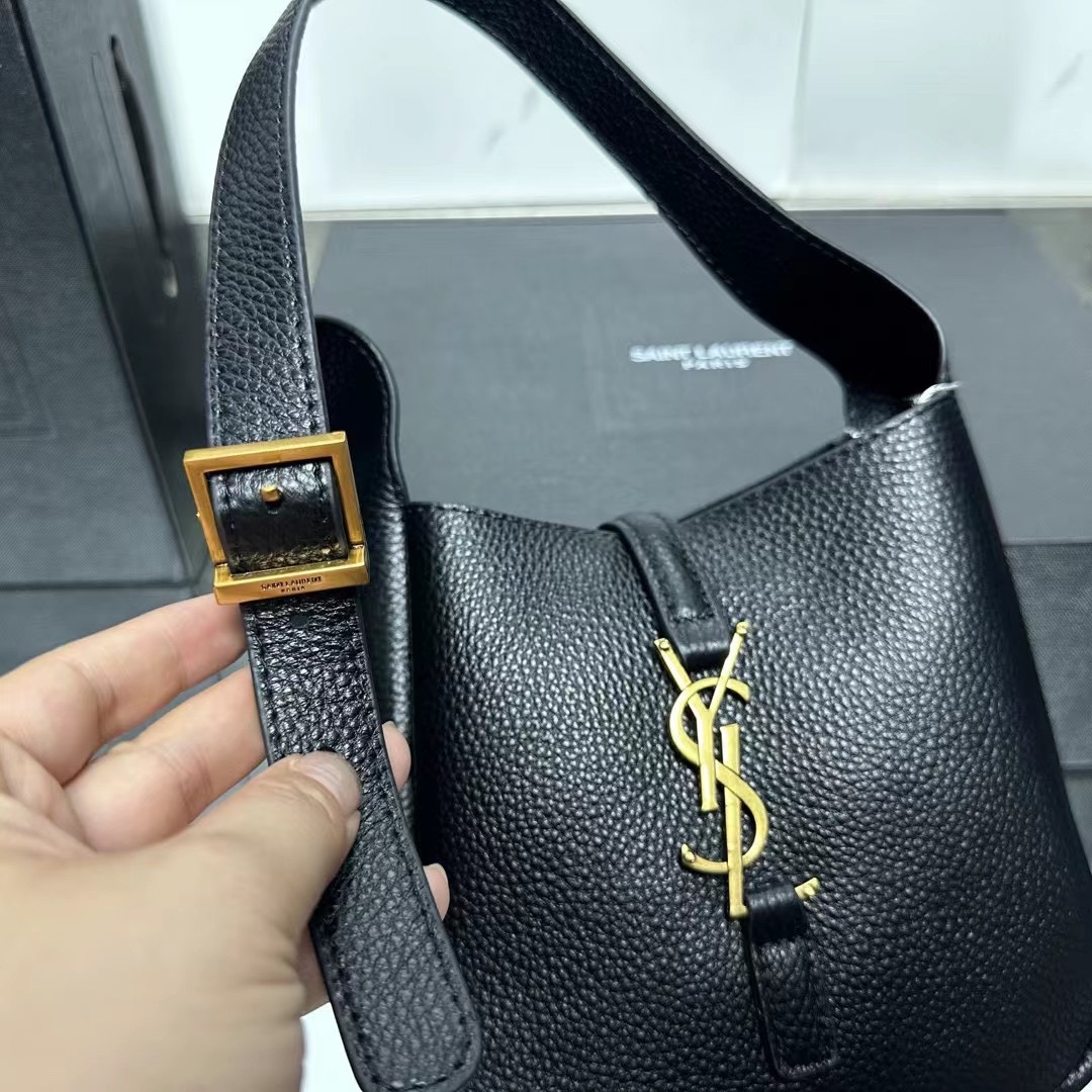 Lady Designer Fashion LE 5 À 7 supple baby in grained leather - Bag - Gorchic - $128.99