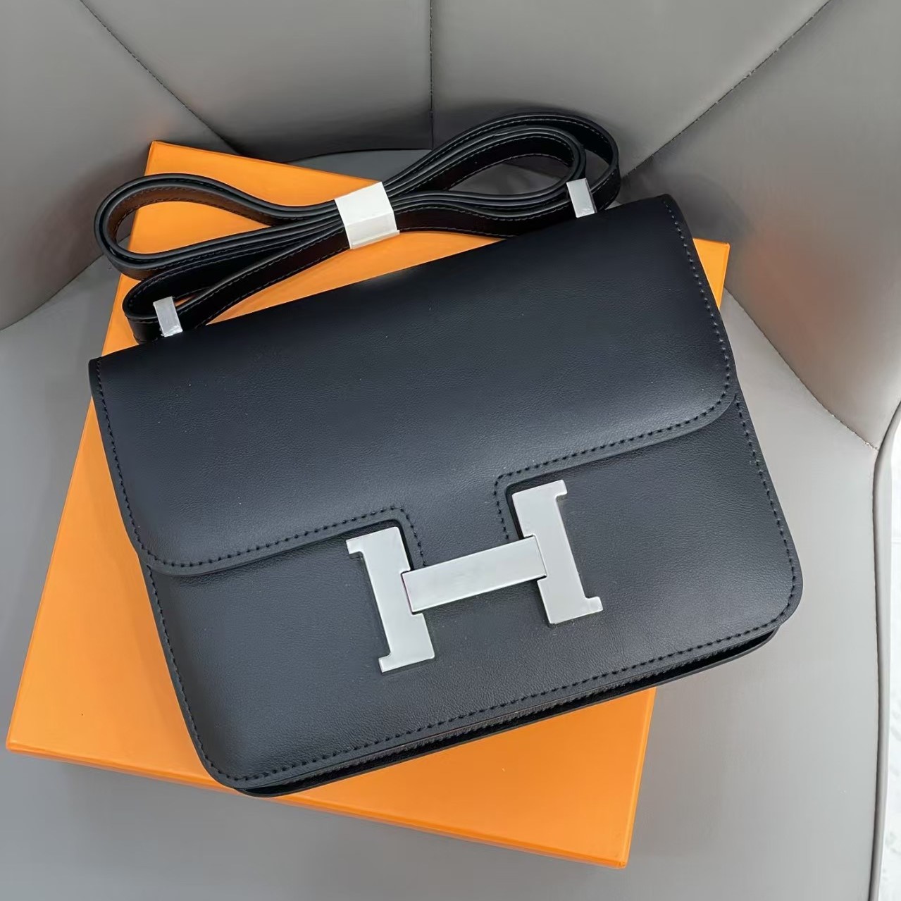 H-Inspired Constance leather Silver crossbody bag - Gorchic - $157.99