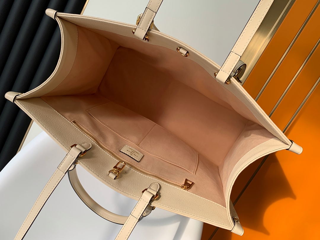 Designer Monogram Canvas Onthego GM White- Bag - Gorchic - $118.99