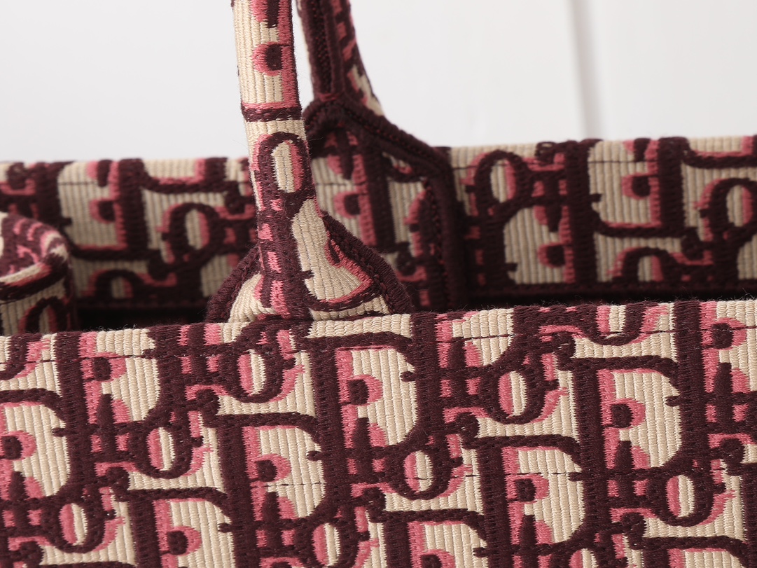 D Inspired Book Tote - Large - Bag - Gorchic - $169.99