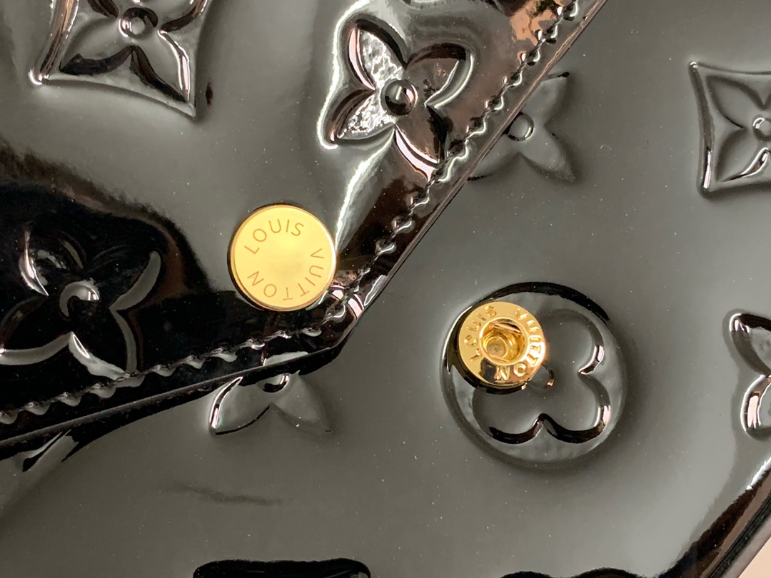 Designer Monogram  Felicie Pochette Monogram Vernis - Bag - Gorchic - $82.99