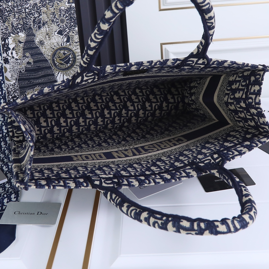 D Inspired Book Tote - Large - Bag - Gorchic - $169.99