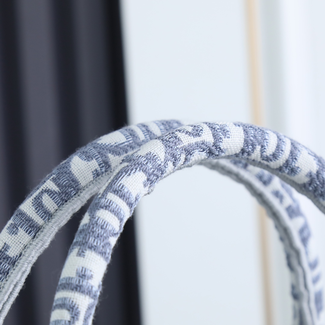 D Inspired Book Tote - Large - Bag - Gorchic - $169.99