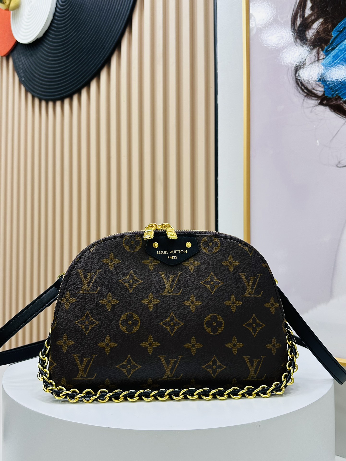 Designer Monogram Alma Black Leather Bag - Gorchic - $123.99