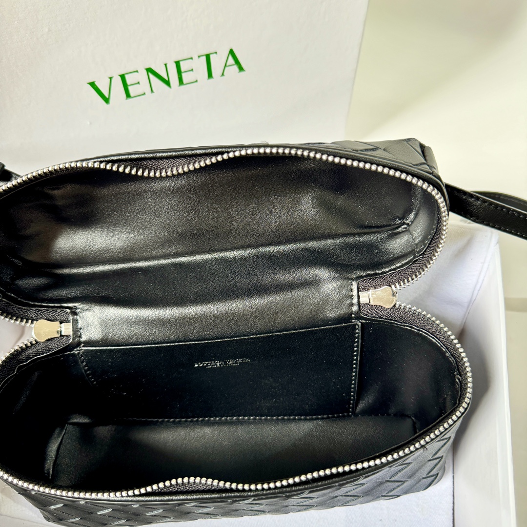 BV Bang Bang Vanity Case Black With Sier Clasp - Bag - Gorchic - $144.99