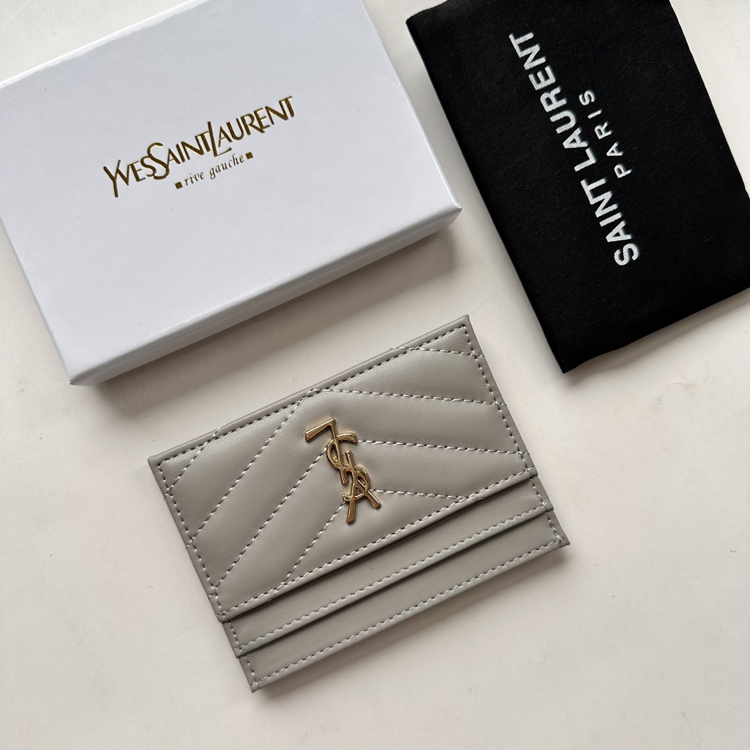 Lady Designer CASSANDRE MATELASSÉ card case in lambskin -Gray Wallet - Gorchic - $35.99