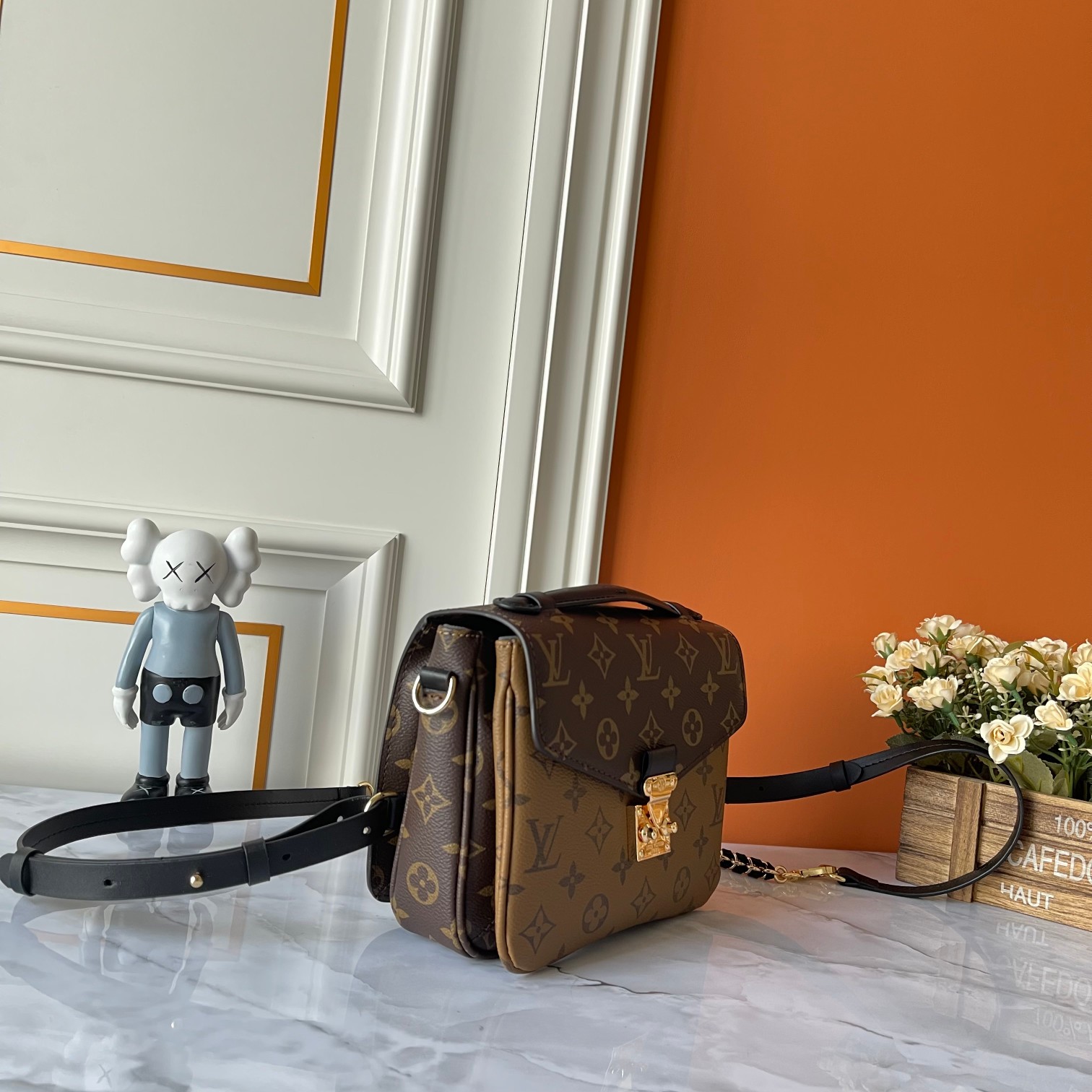 Designer Monogram Pochette Métis Handbag - Old Flower Brown Bag - Gorchic - $139.99