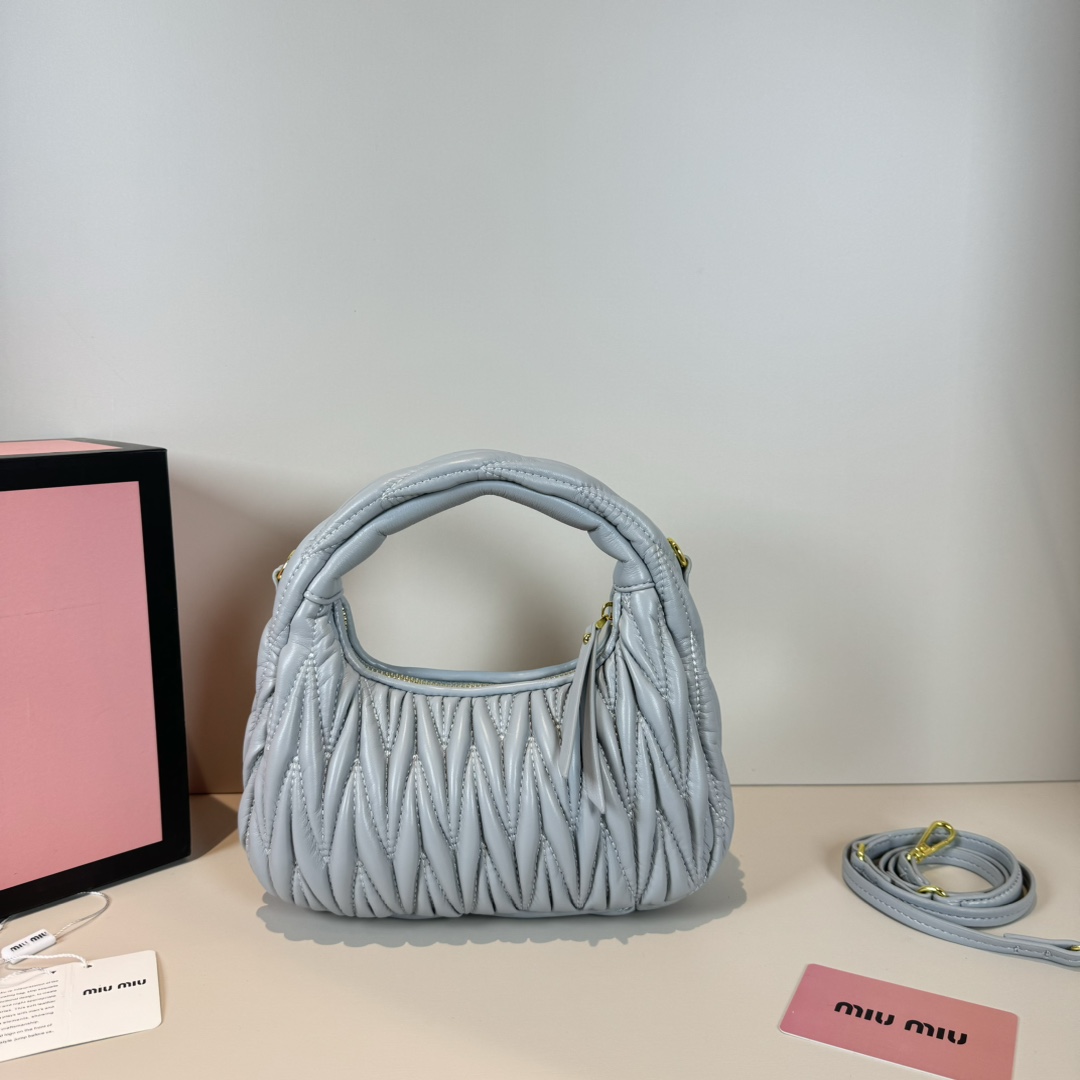 MU Wander matelassé nappa leather hobo bag handbag - Bag - Gorchic - $114.99