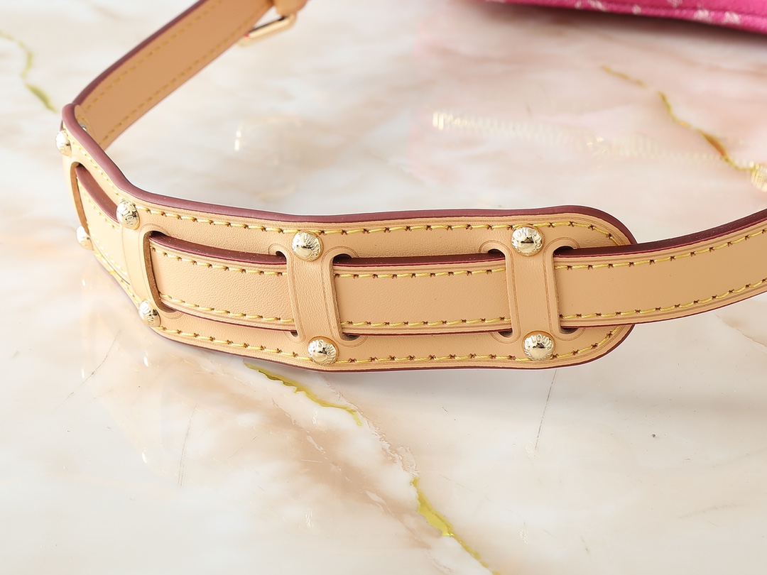 Designer Monogram Monogram Croco Shoulder Bag - Gorchic - $139.99