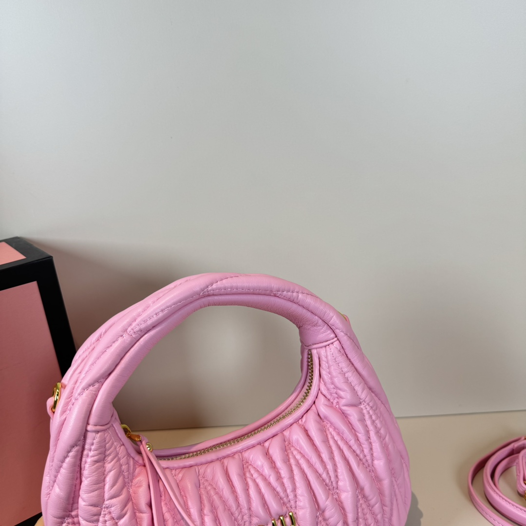 MU Wander matelassé nappa leather hobo bag handbag - Bag - Gorchic - $114.99