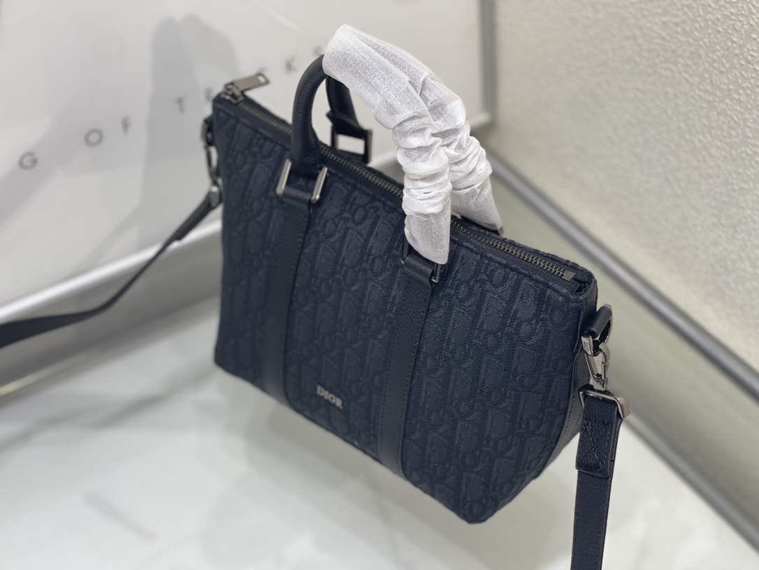 D Inspired Weekender 25 Handbag - Old Flower Blue Bag - Gorchic - $167.99