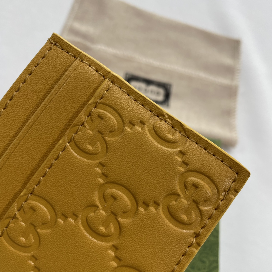 Double-G GG rubber-effect card case yellow-wallet - Gorchic - $35.99