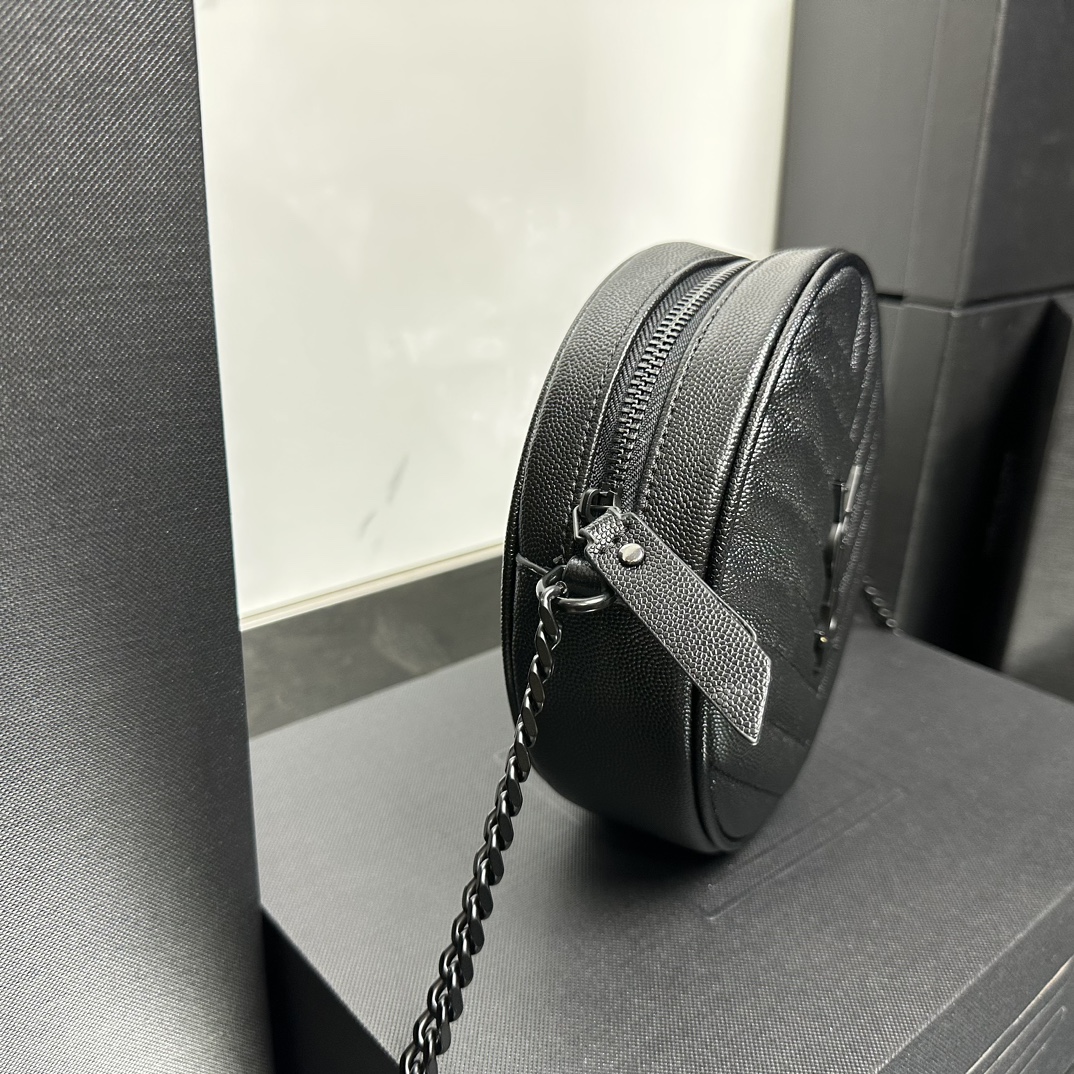 Lady Designer Grain De Poudre Matelasse Chevron Quilted Round Vinyle Camera Bag Deep Marine-biack hardware - Bag - Gorchic - $131.99