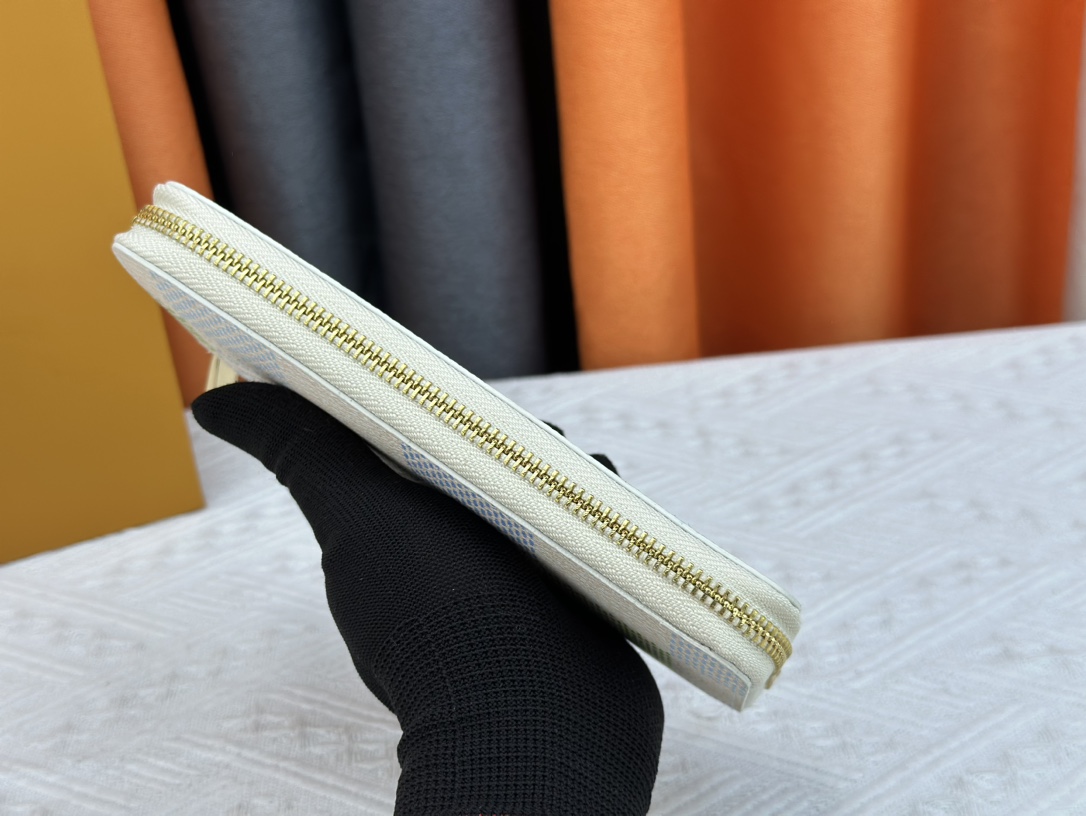 Designer Monogram  Damiericious Zippie Wallet Damier Canvas Wallet-Blue Plaid Wallet - Gorchic - $55.99