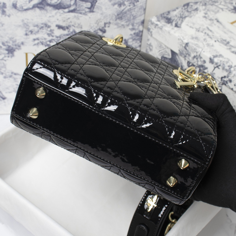 D Inspired The LADY D-LITE Bag - Gorchic - $138.99