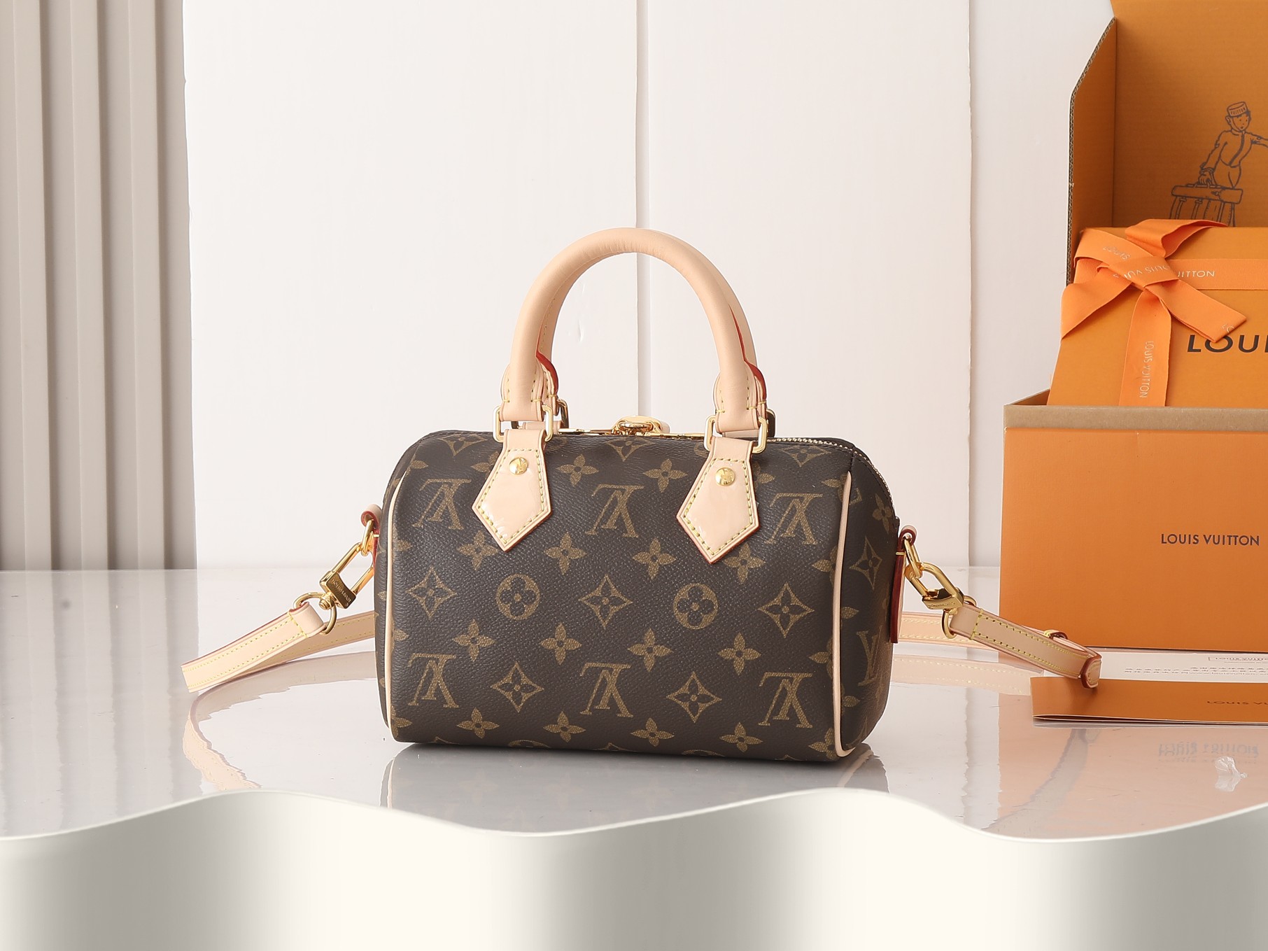 Designer Monogram Speedy Bandoulière 20/25/30/35 - Bag - Gorchic - $117.99