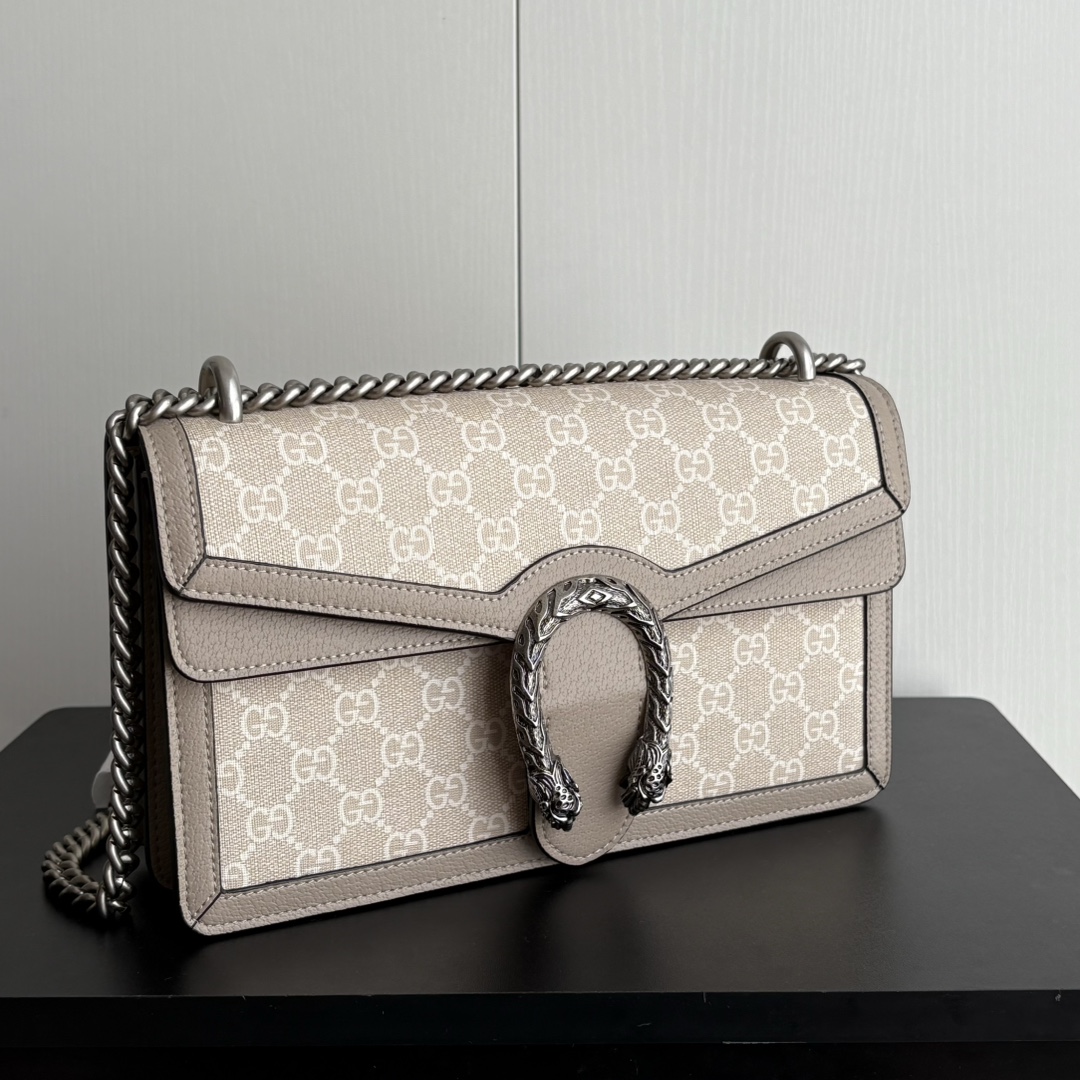 Double-G Dionysus Medium GG-Jacquard Shoulderbag - Beige and white - Gorchic - $124.99