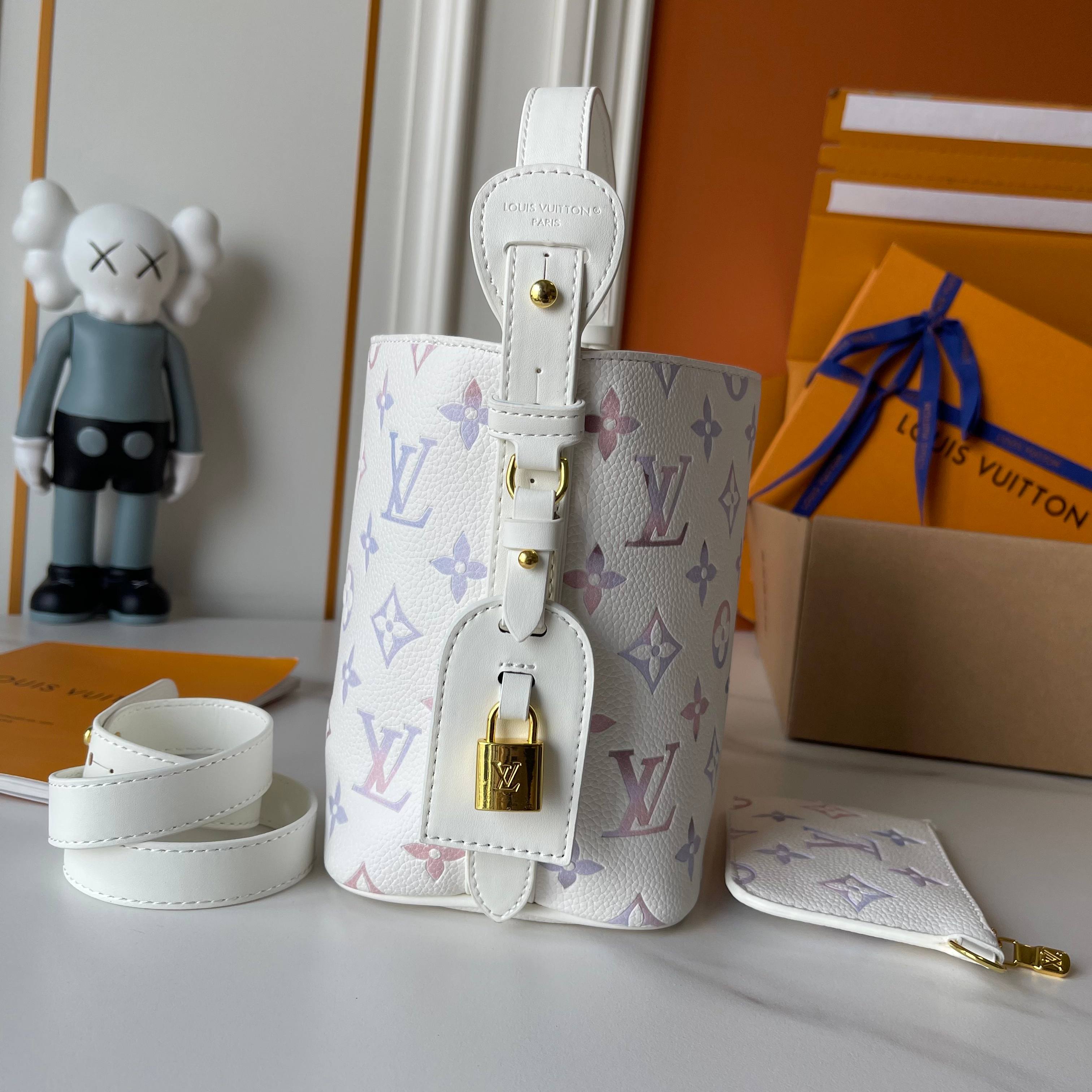 Designer All In BB Embossed grained cowhide leather - Dream Cream - Gorchic - $120.99