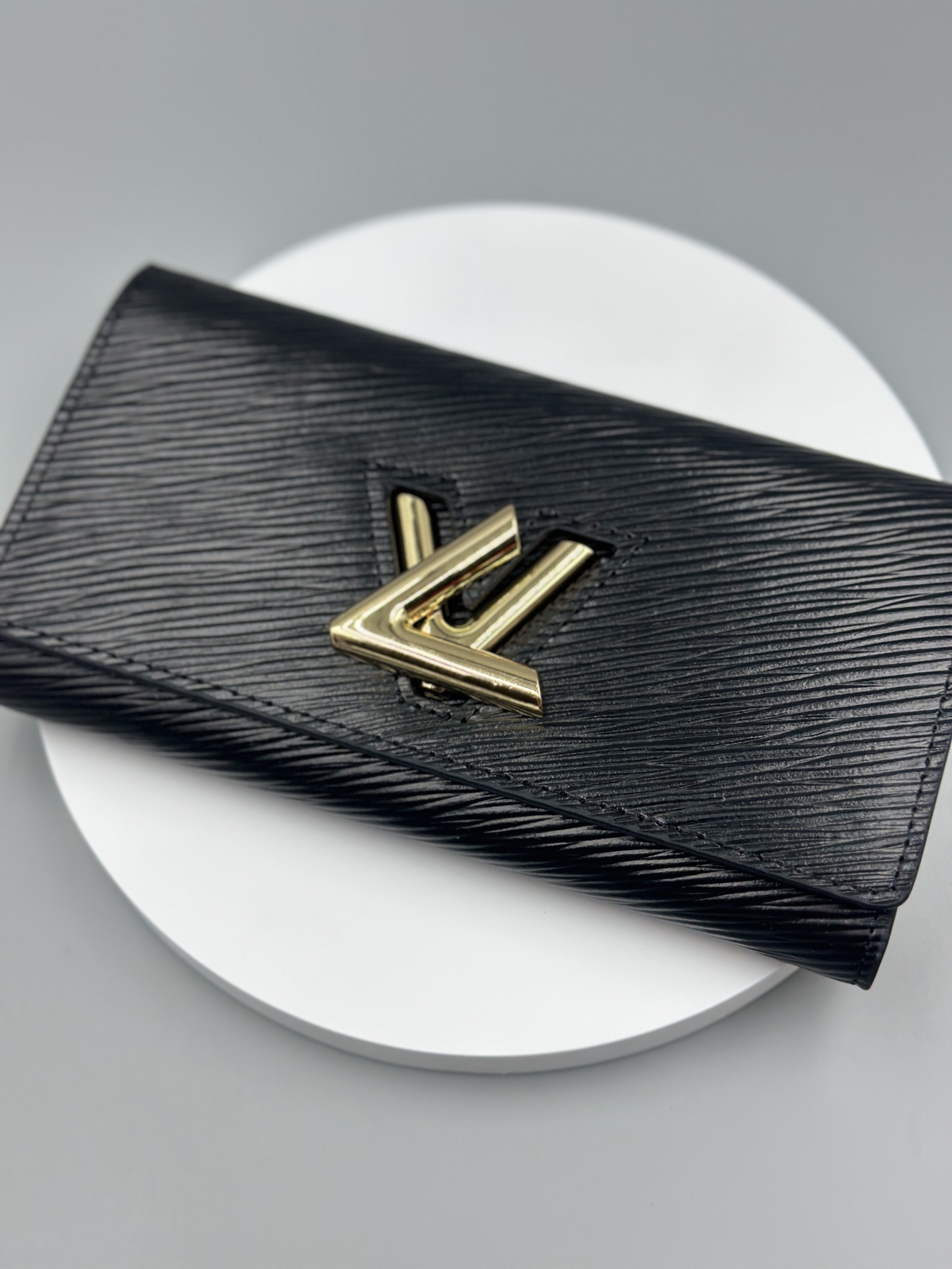 Designer Black Epi Leather Twist Wallet - Gold - Gorchic - $94.99