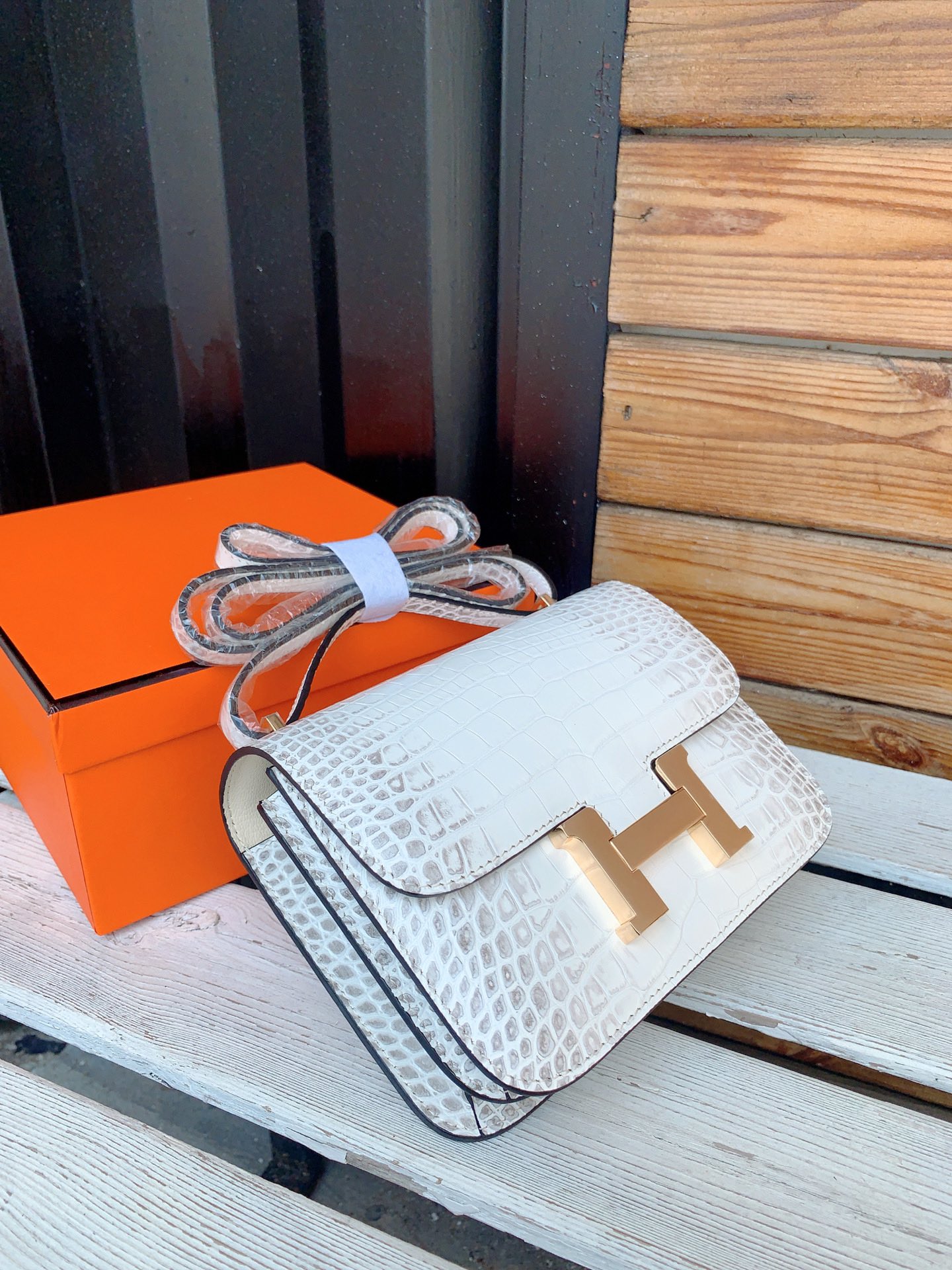 H-Inspired White Constance MM Crocodile Bag - Gorchic - $157.99