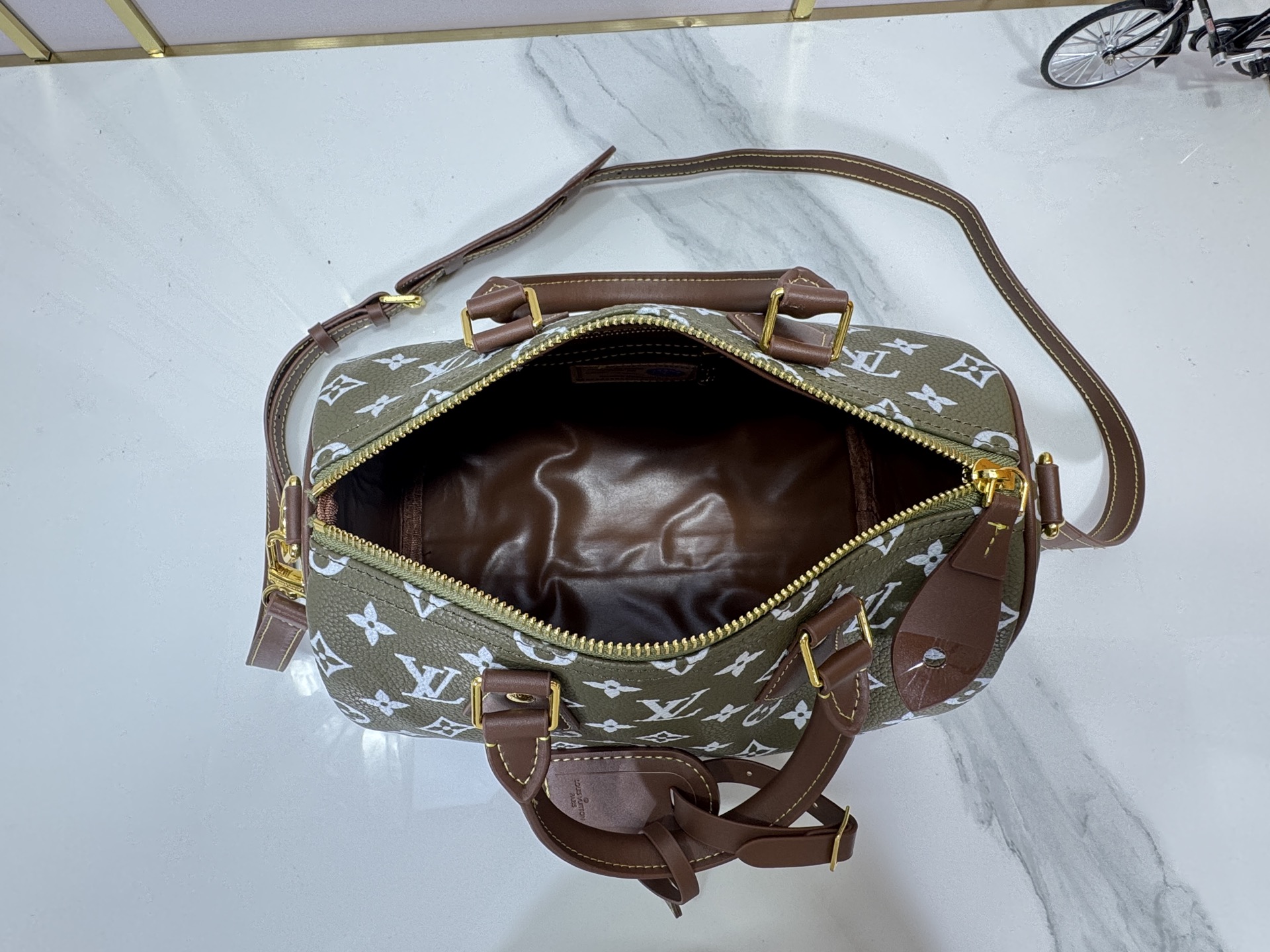 Designer SPEEDY P9 BANDOULIERE 30 HANDBAG Green Sancha - Bag - Gorchic - $137.99