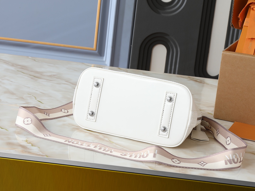 Designer Alma BB Epi grained cowhide leather - Quartz - Gorchic - $130.99