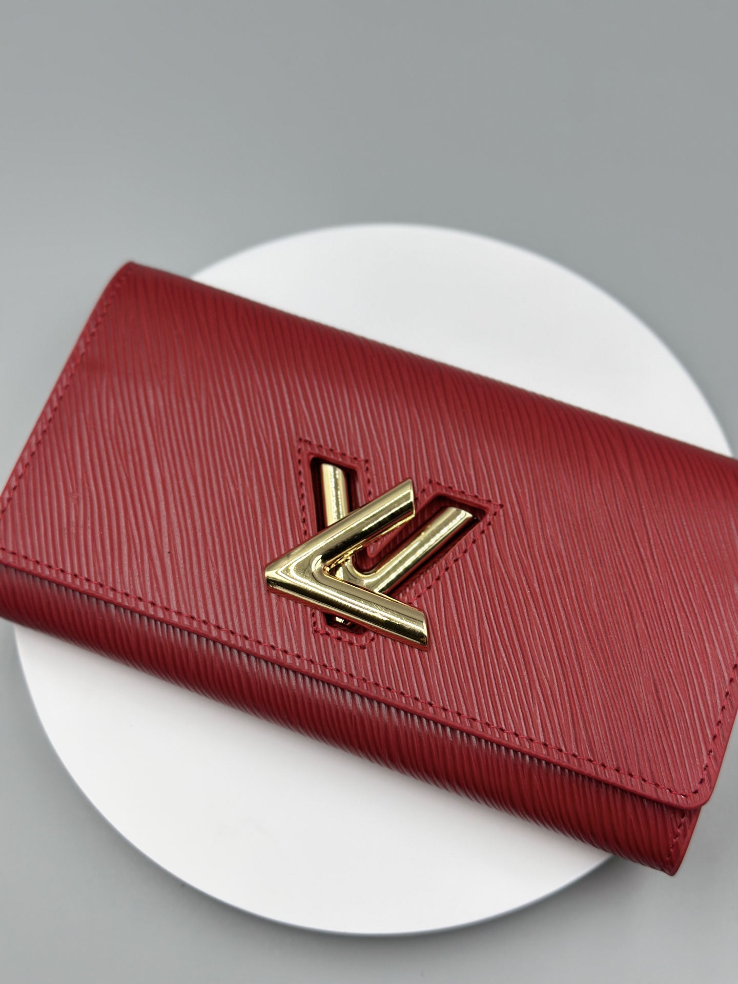 Designer Red Epi Leather Twist Wallet - Gold - Gorchic - $94.99