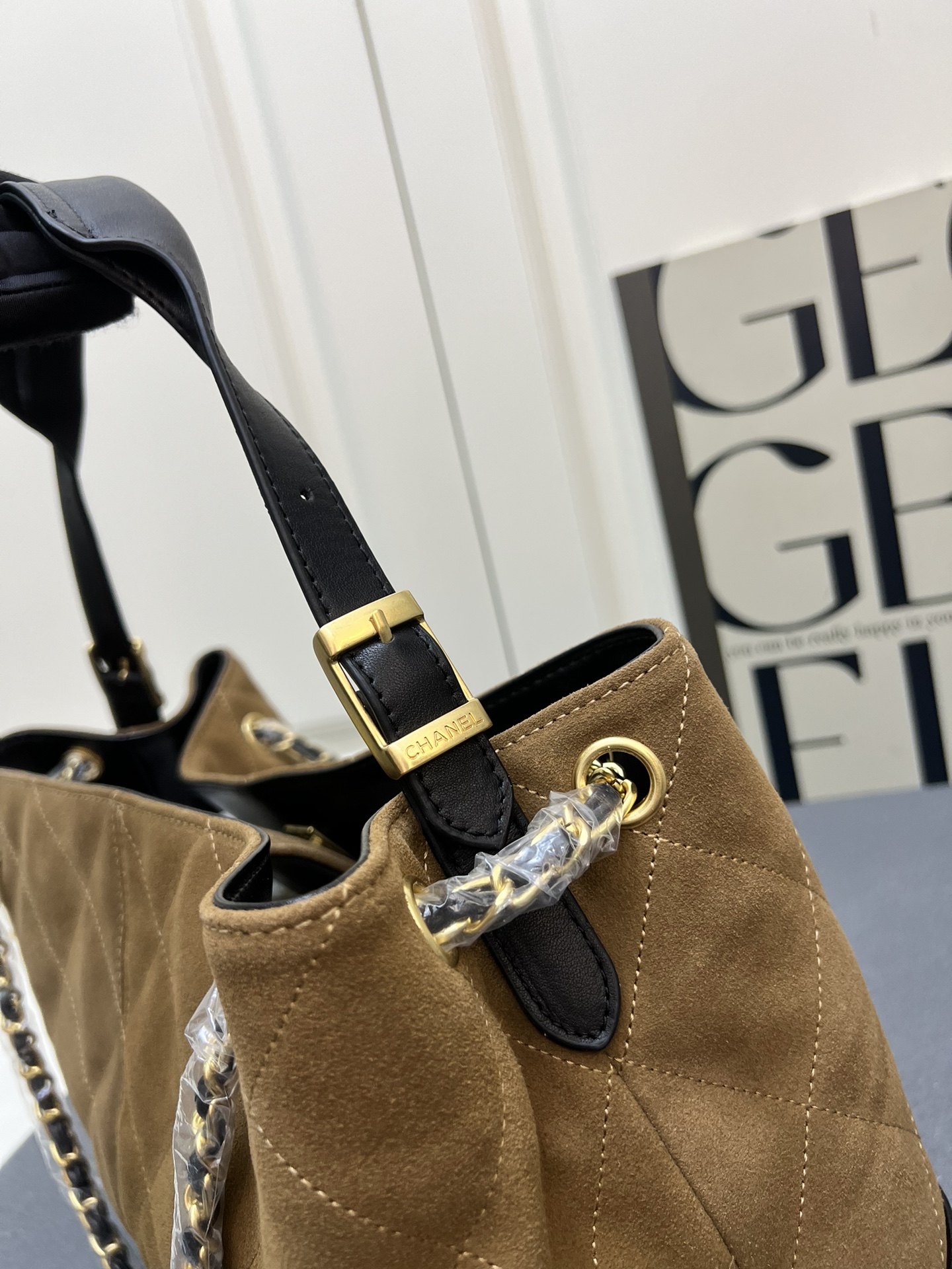 CC Inspired Métiers Dart Shopping Bag Calfskin & Gold-Tone Metal -  Beige & Black - Gorchic - $143.99