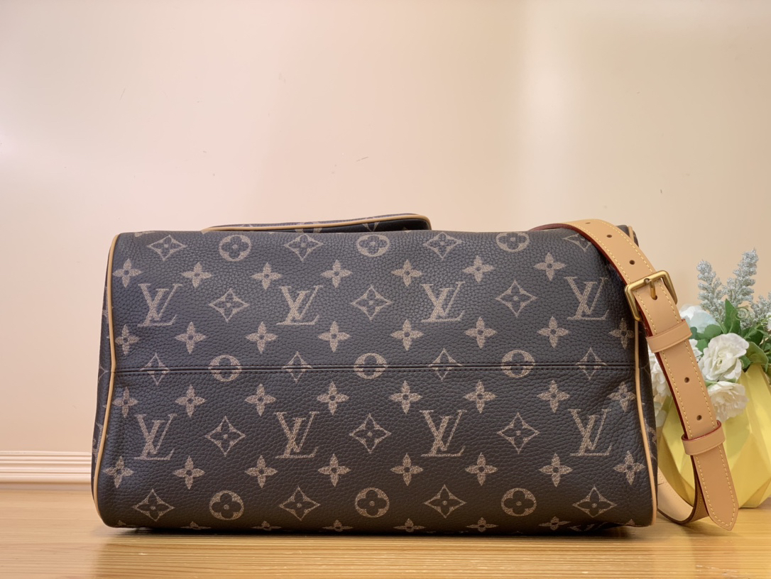 Designer Speedy P9 Bandoulière 40  Monogram - Bag - Gorchic - $141.99